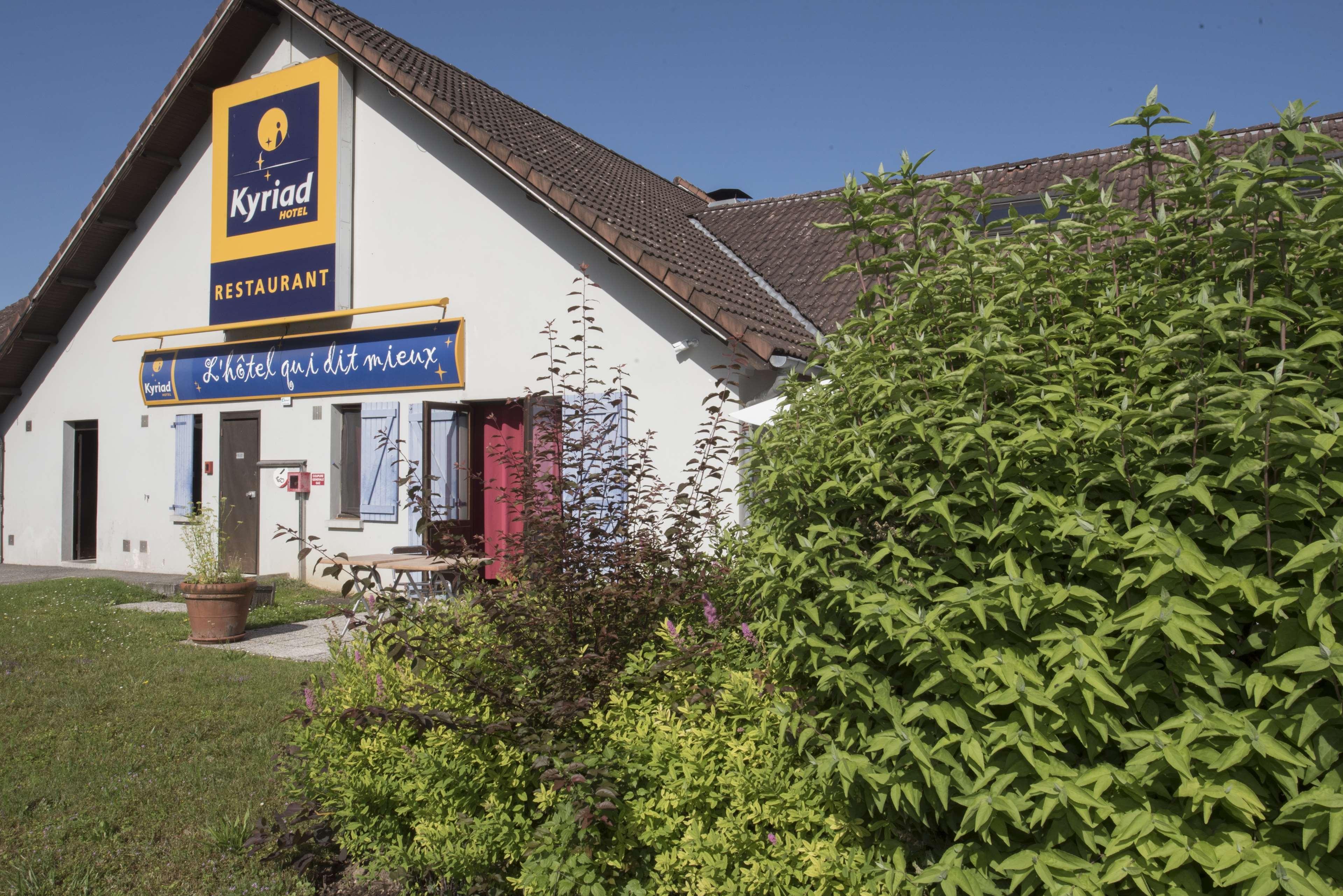 Kyriad Geneve St-Genis-Pouilly Saint-Genis-Pouilly Bagian luar foto
