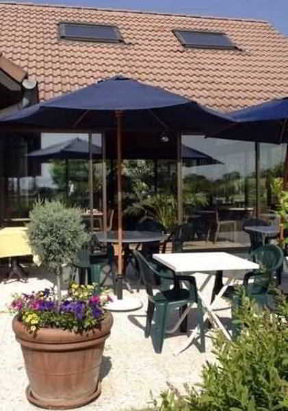 Kyriad Geneve St-Genis-Pouilly Saint-Genis-Pouilly Restoran foto